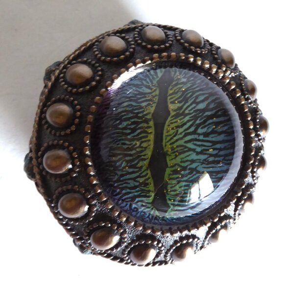 NEW DESIGN TOSCANO DRAGON EYE MYSTICAL GOTHIC ODDITY LIDDED TRINKET SAFE BOX - Picture 13 of 13